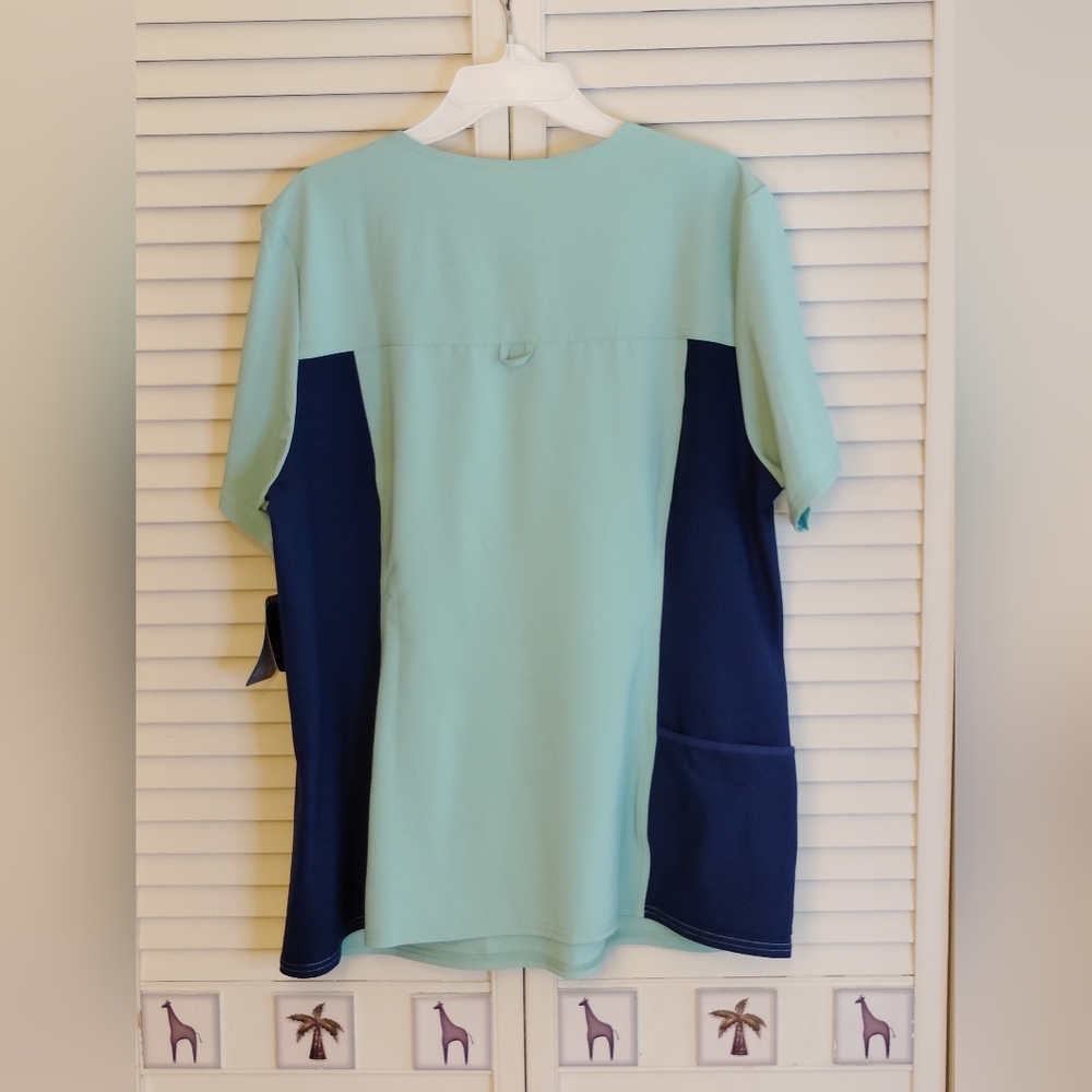 Cherokee iFlex Light Blue Scrub Top - Picture 2 of 4